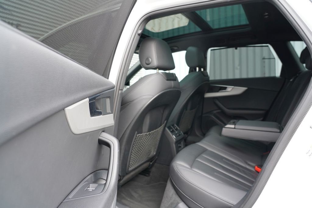 Audi A4 Allroad 2023