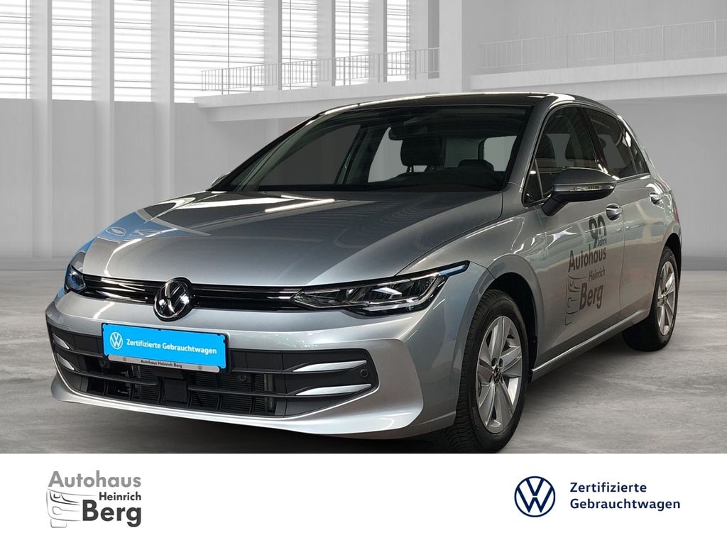 Volkswagen Golf 2025