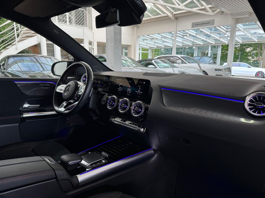 Mercedes-Benz B 200 2023