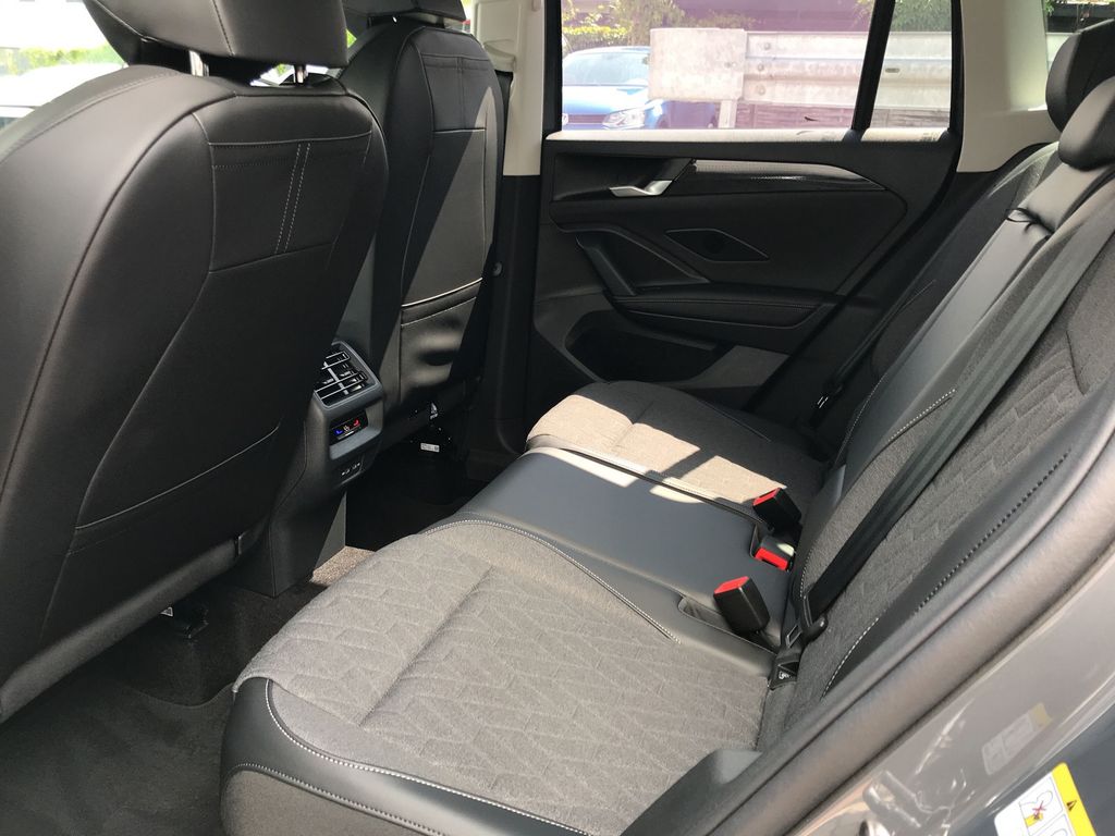 Volkswagen Tiguan 2025