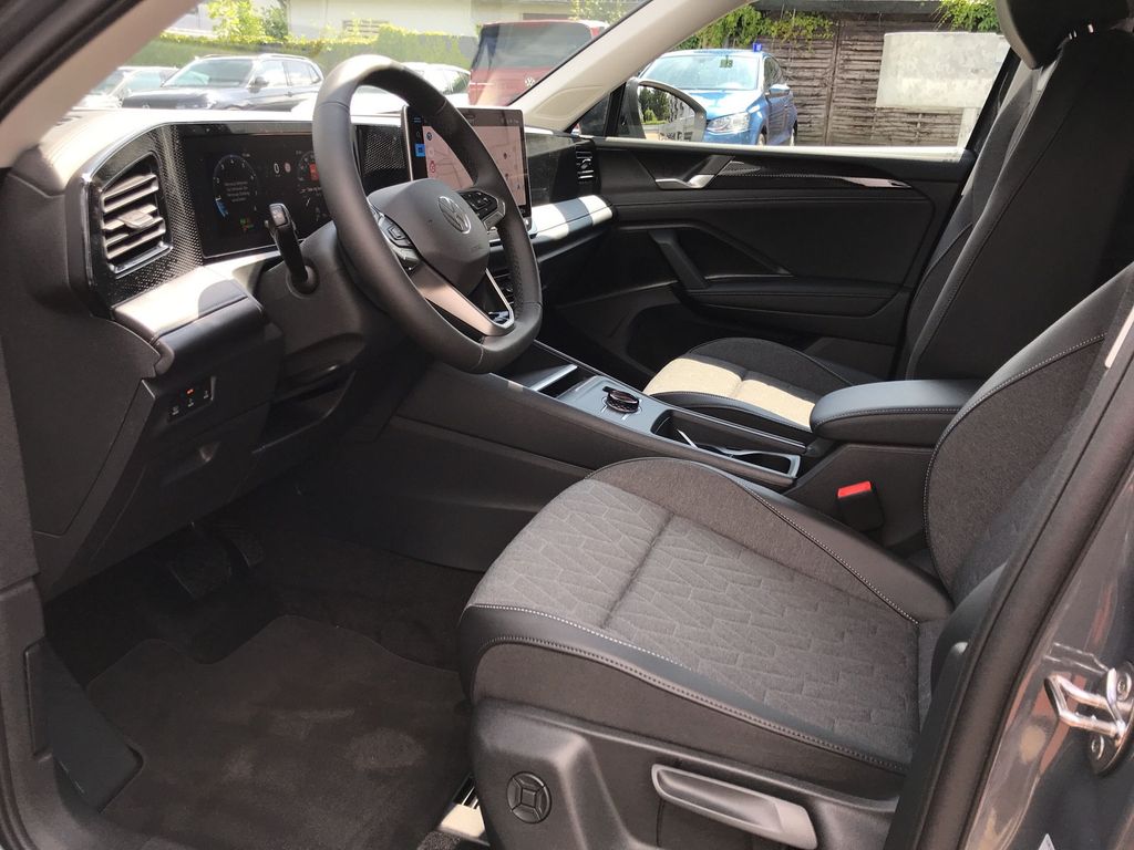 Volkswagen Tiguan 2025