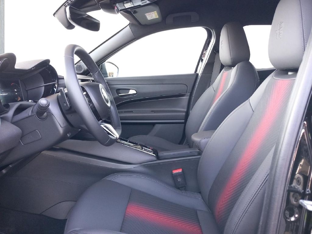 Alfa Romeo Junior 2025