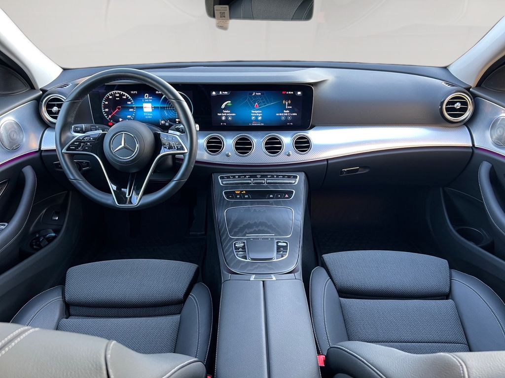 Mercedes-Benz E 300 2023