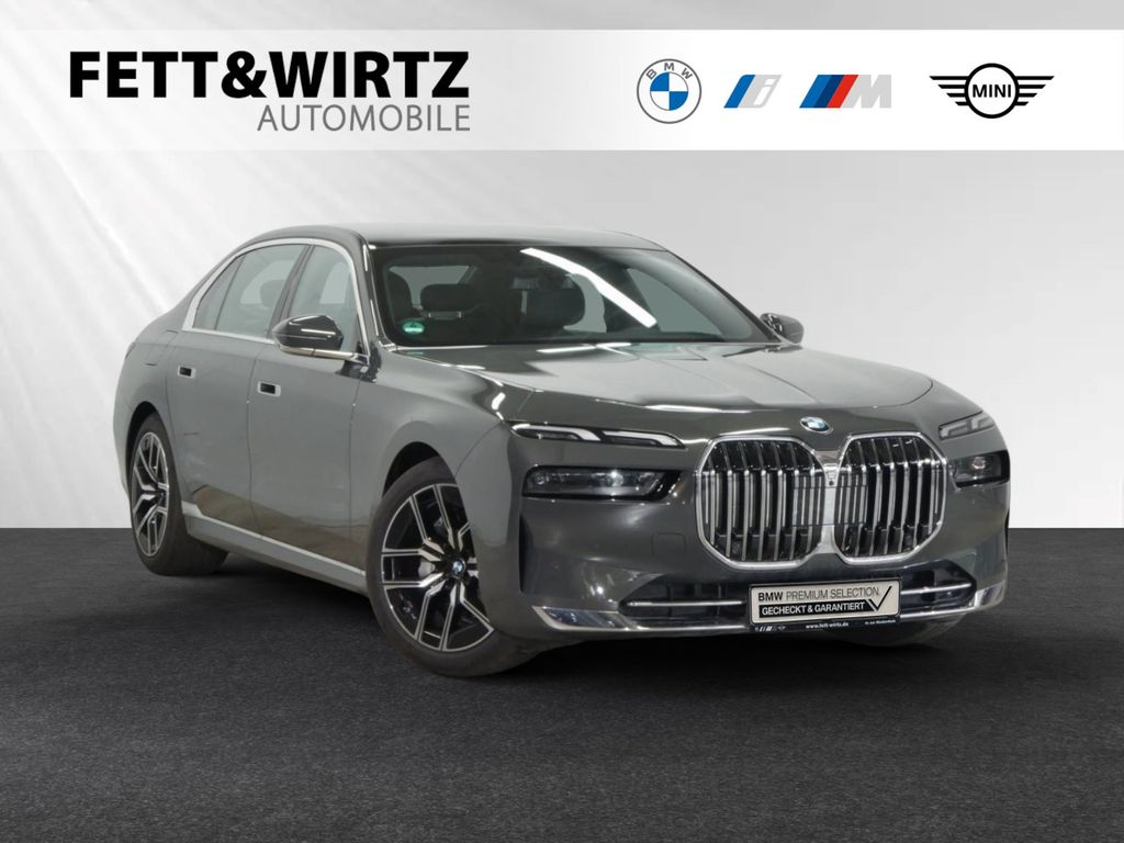 BMW 740 2024