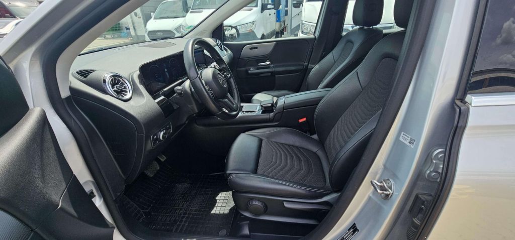 Mercedes-Benz B 180 2022