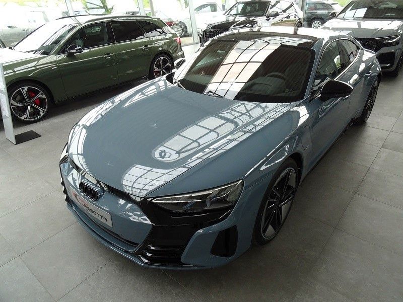 Audi e-tron GT 2024