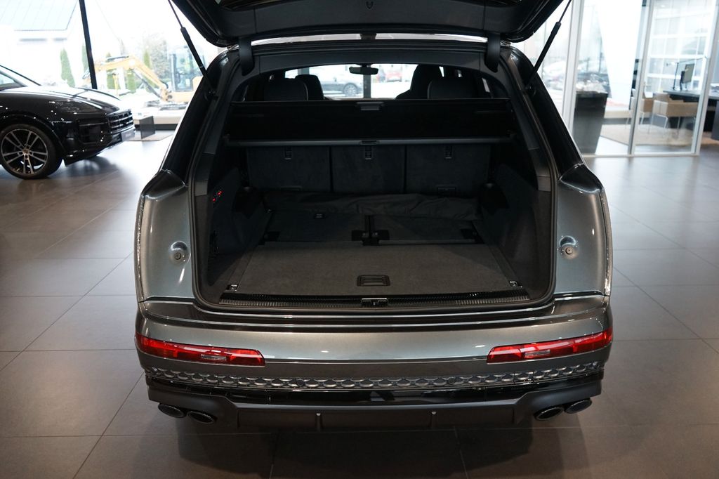 Audi SQ7 2024