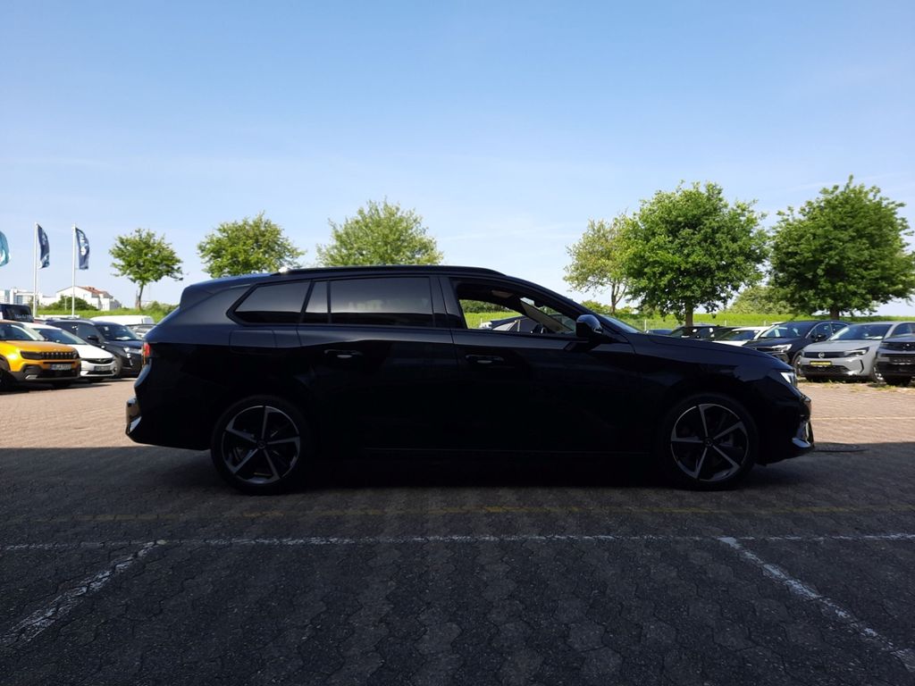 Opel Astra 2025