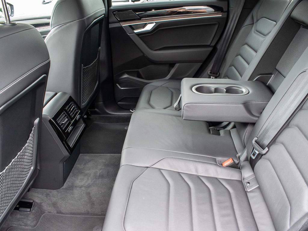 Volkswagen Touareg 2025