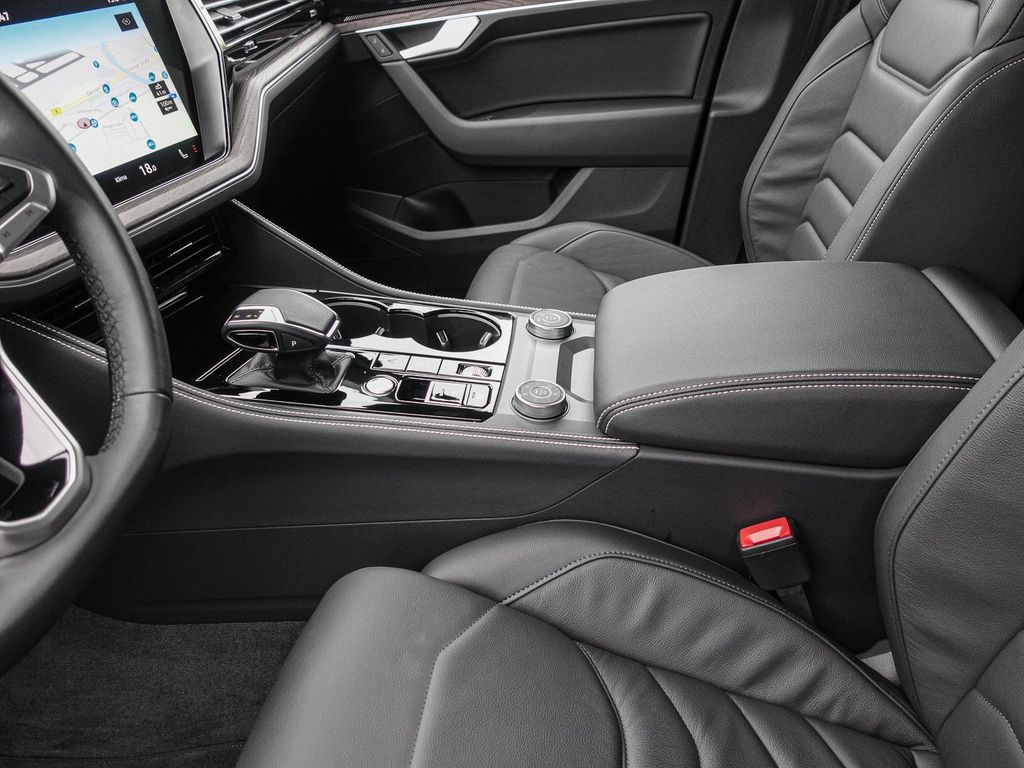 Volkswagen Touareg 2025