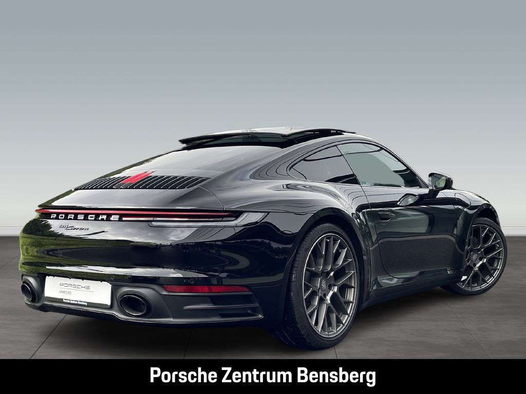 Porsche 992 2024