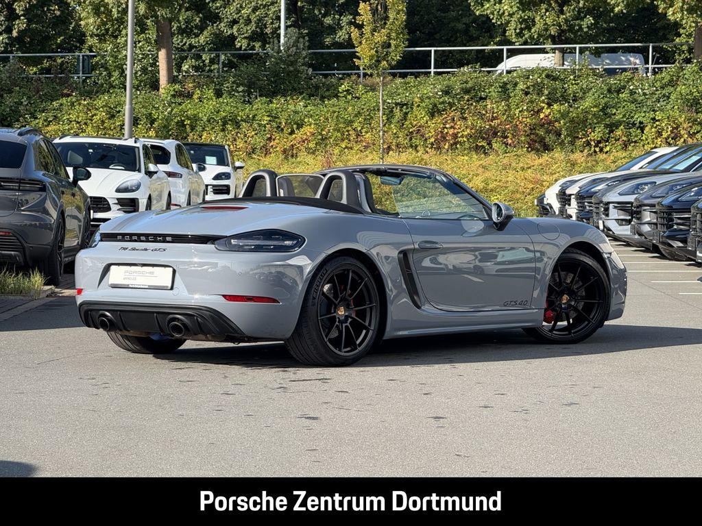 Porsche Boxster 2024