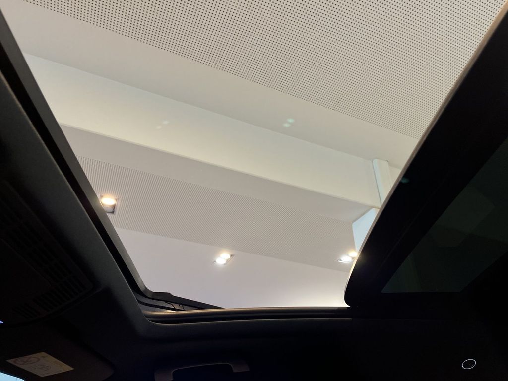 Volkswagen Touareg 2025