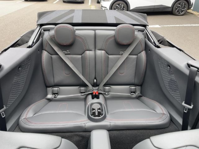 MINI John Cooper Works Cabrio 2025