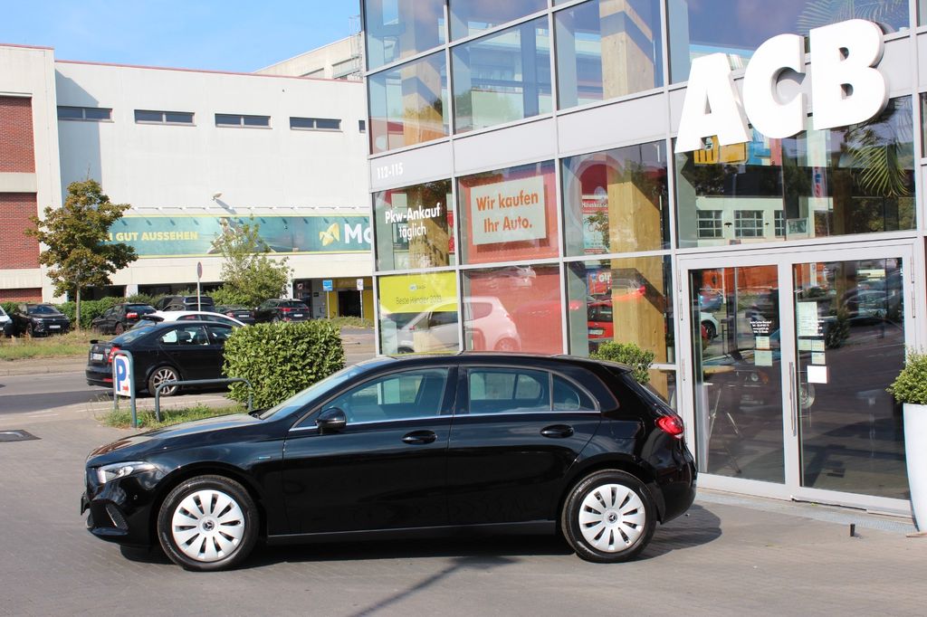 Mercedes-Benz A 250 2021