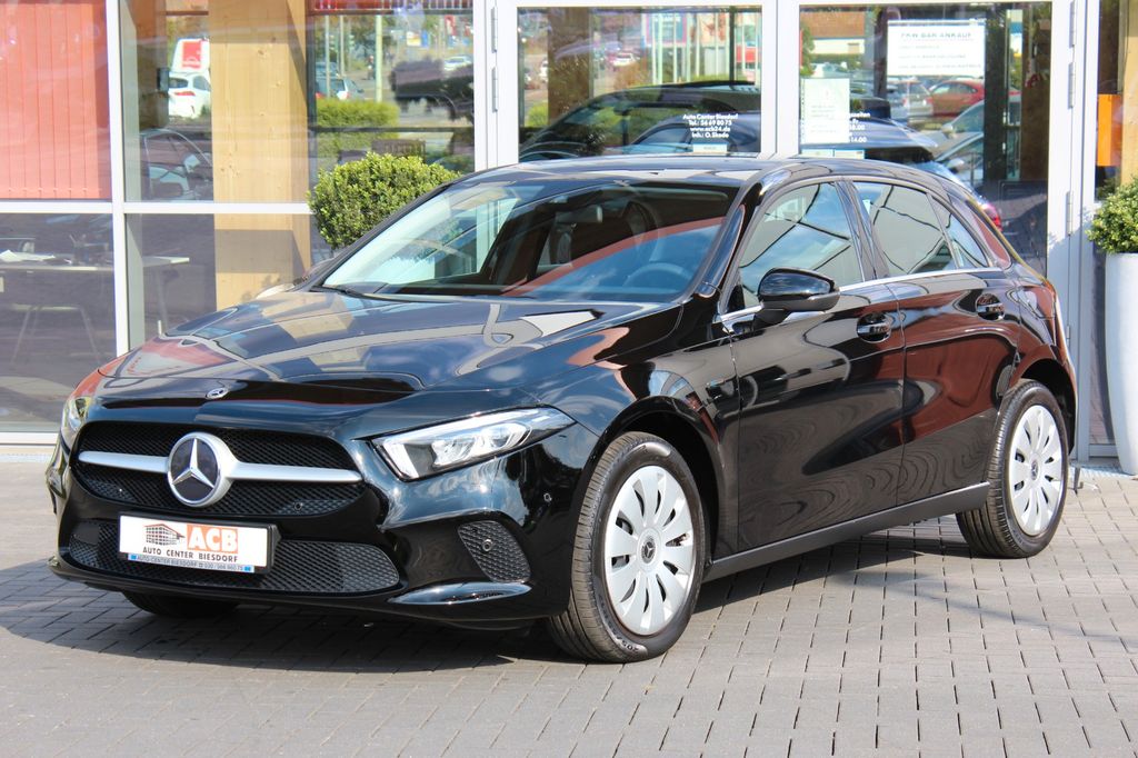 Mercedes-Benz A 250 2021