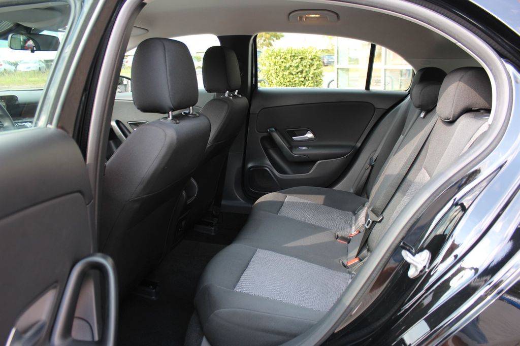 Mercedes-Benz A 250 2021