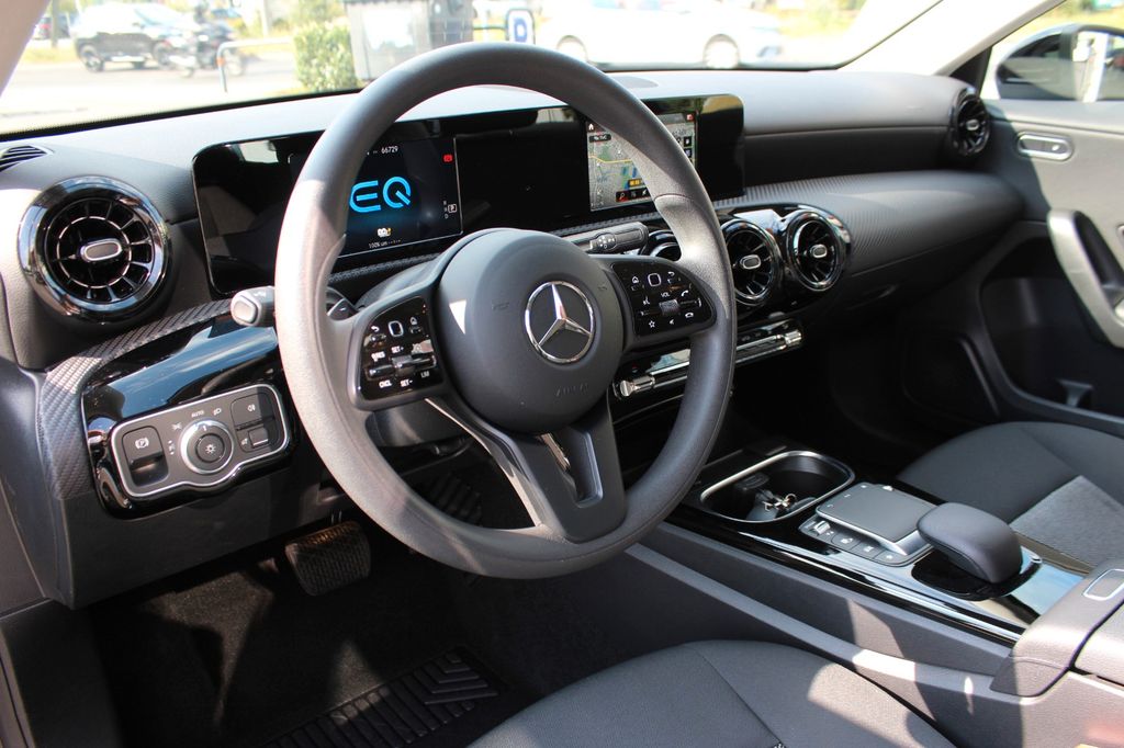 Mercedes-Benz A 250 2021