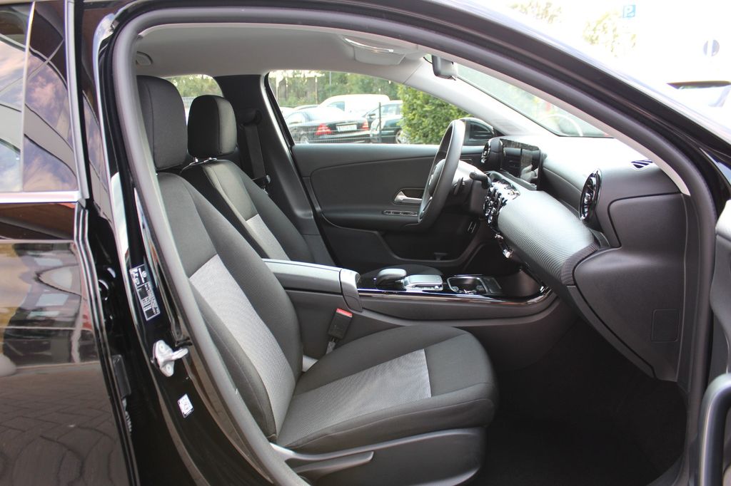 Mercedes-Benz A 250 2021
