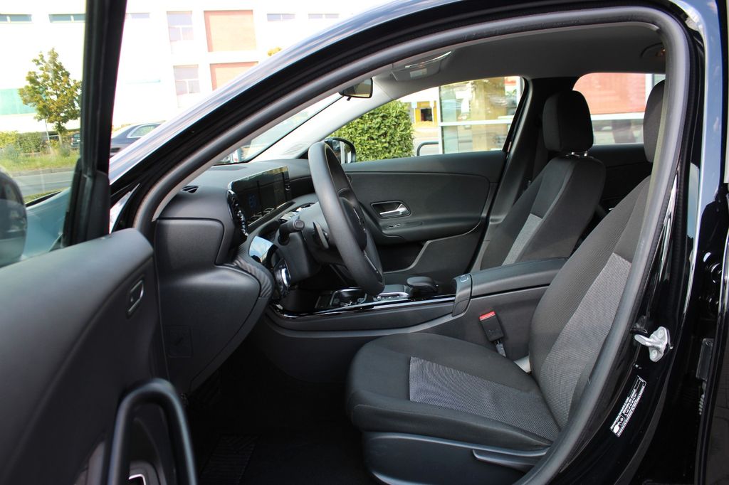 Mercedes-Benz A 250 2021