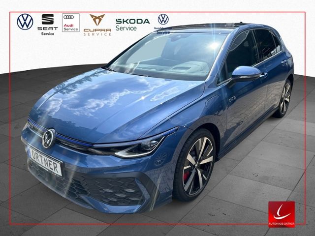 Volkswagen Golf 2025