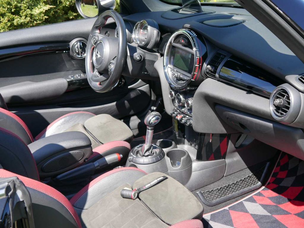 MINI John Cooper Works Cabrio 2016