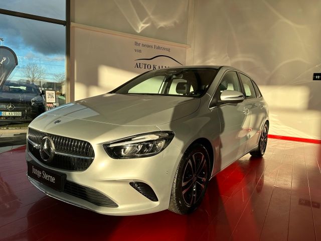 Mercedes-Benz B 200 2023