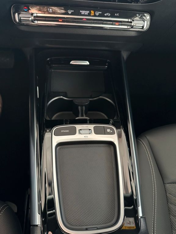 Mercedes-Benz B 200 2023