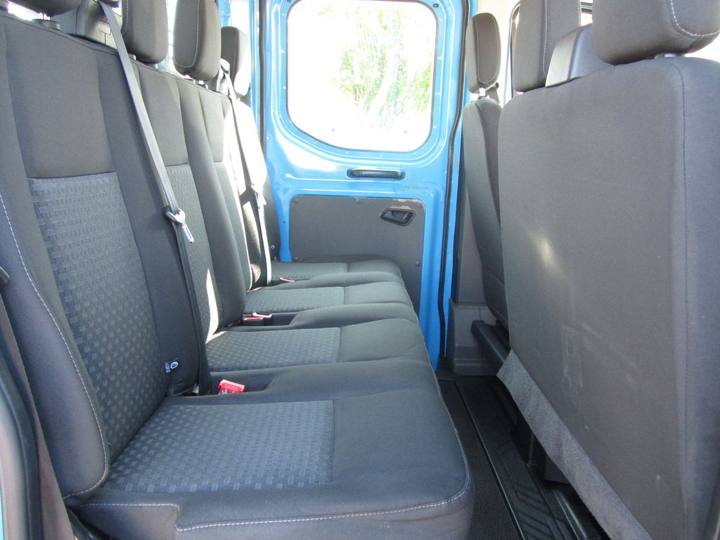 Ford Transit 2021