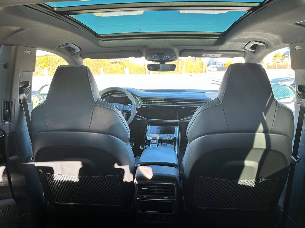 Audi RSQ8 2024