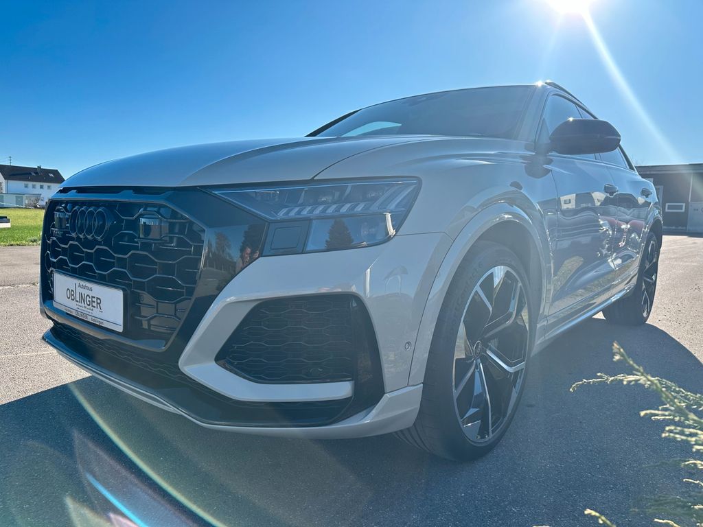 Audi RSQ8 2024