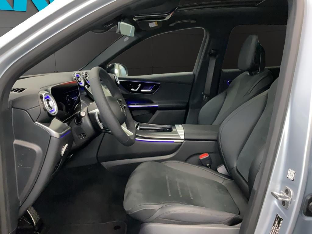 Mercedes-Benz GLC 300 2025