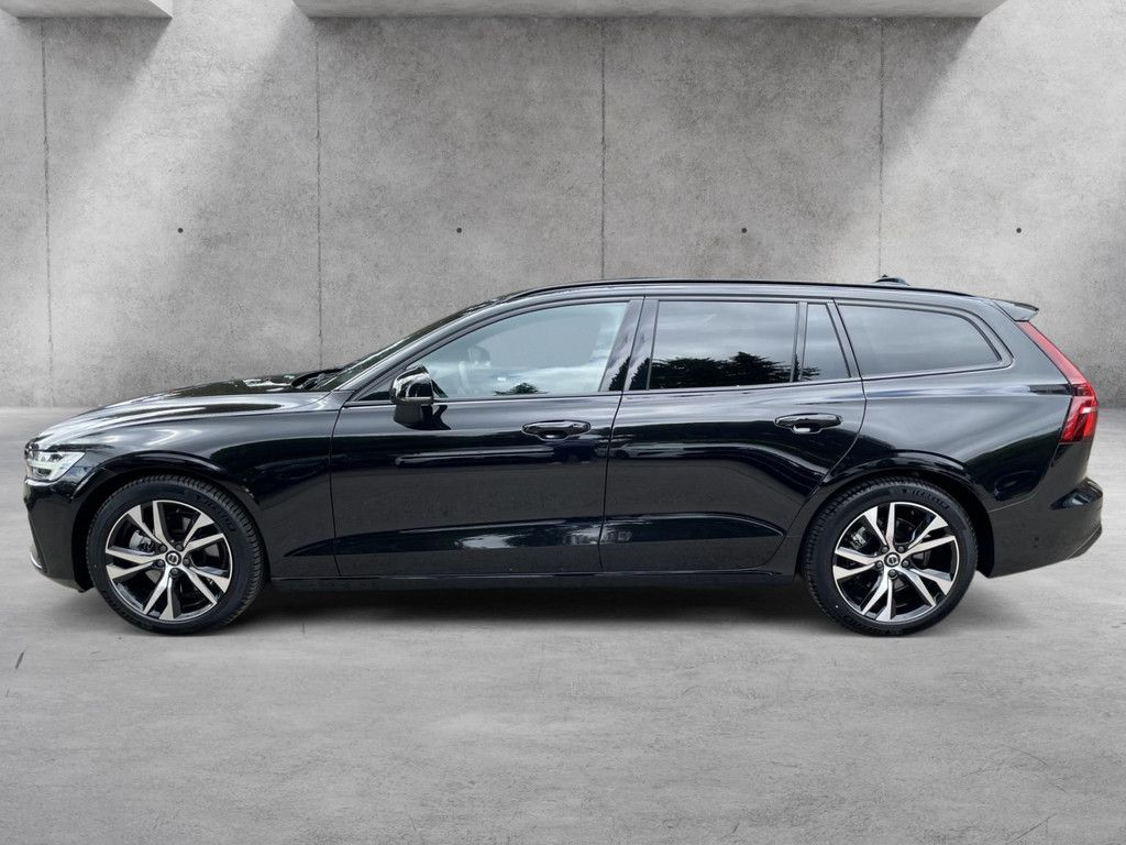 Volvo V60 2025