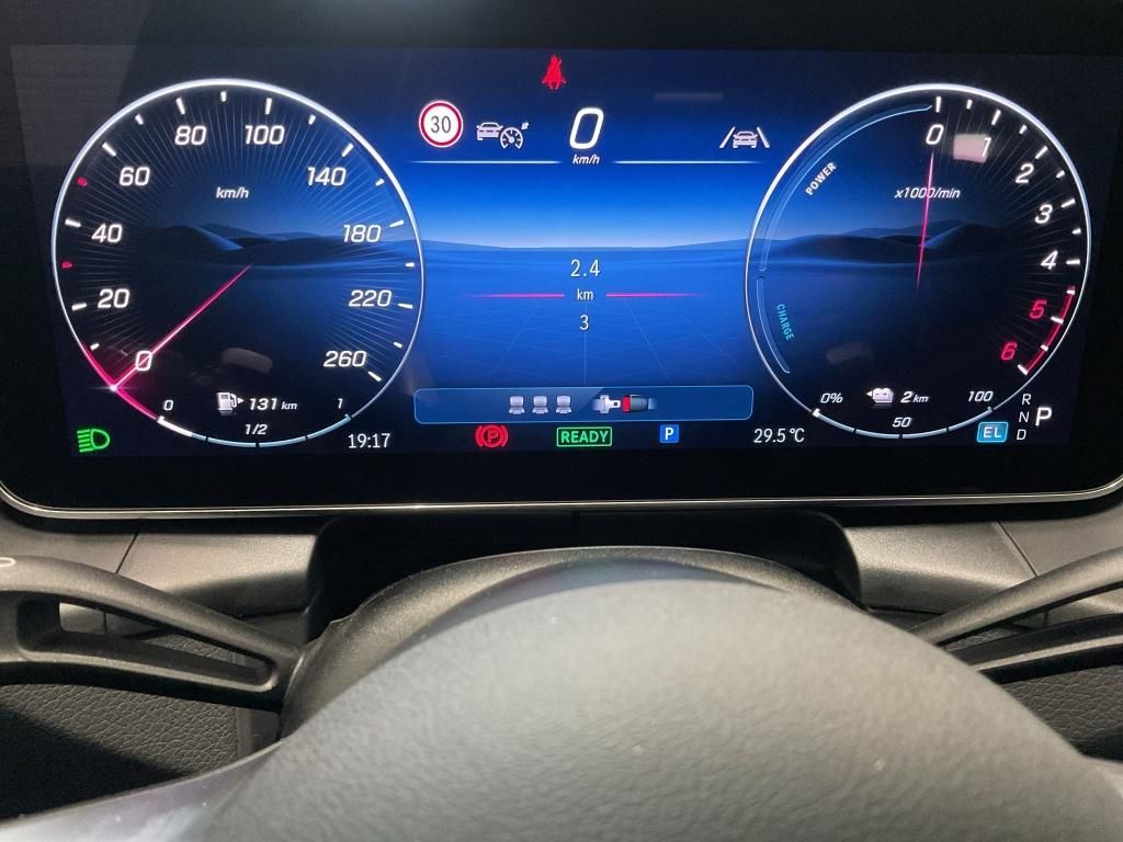 Mercedes-Benz GLC 300 2025