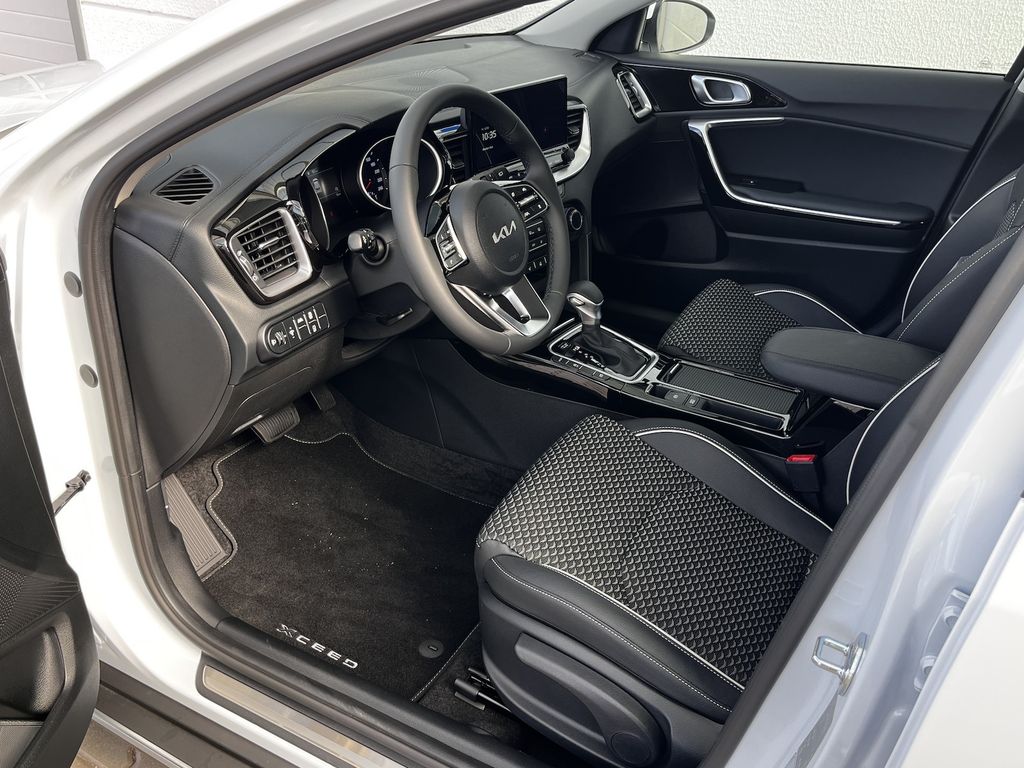 Kia XCeed 2025