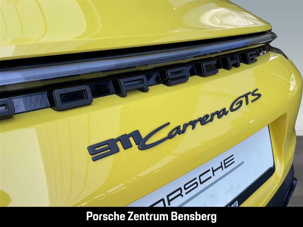 Porsche 992 2024