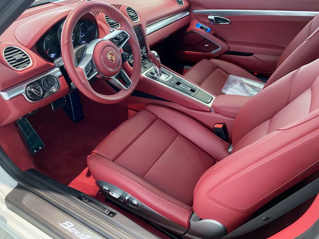 Porsche Boxster 2024