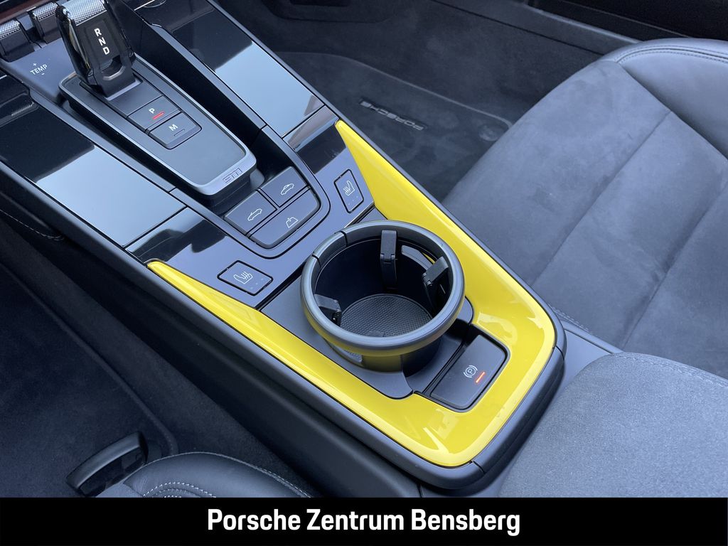 Porsche 992 2024