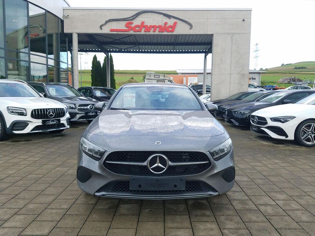 Mercedes-Benz A 250 2024