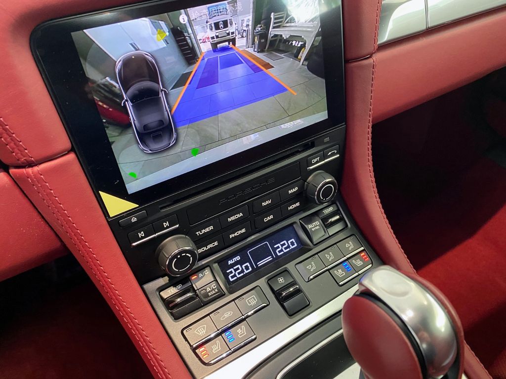 Porsche Boxster 2024