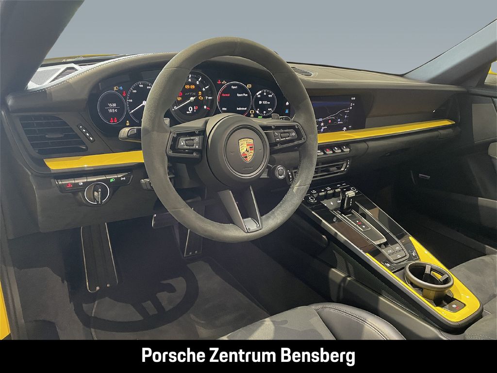 Porsche 992 2024
