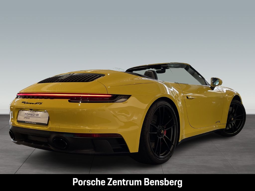 Porsche 992 2024