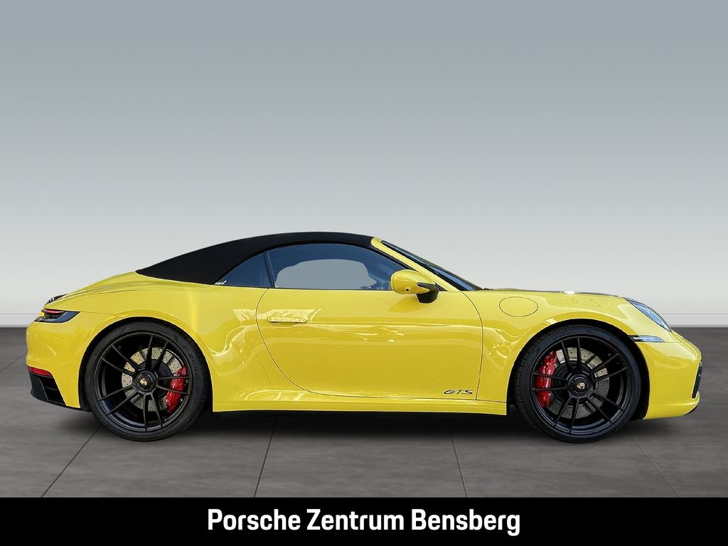 Porsche 992 2024