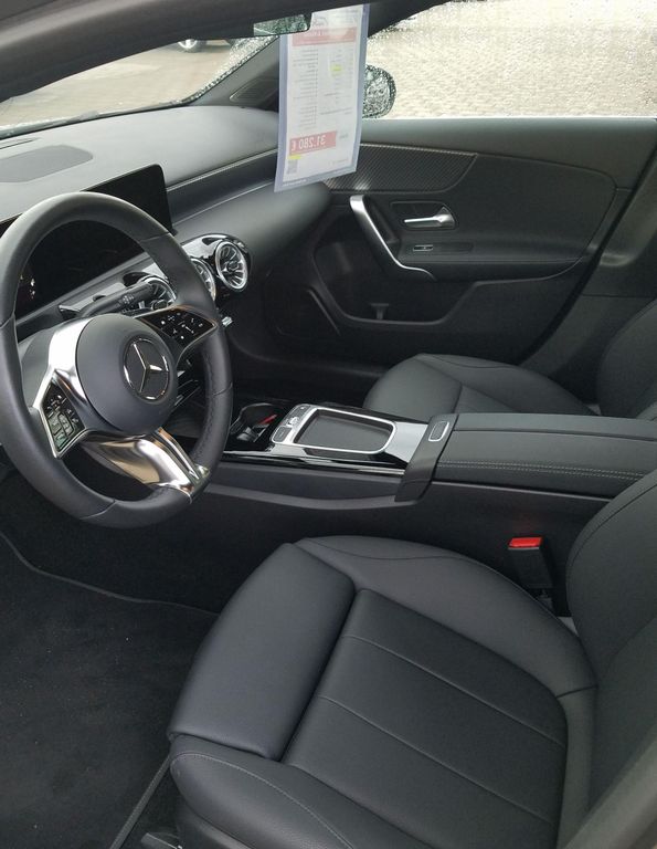 Mercedes-Benz A 250 2024