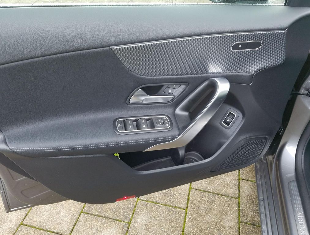 Mercedes-Benz A 250 2024