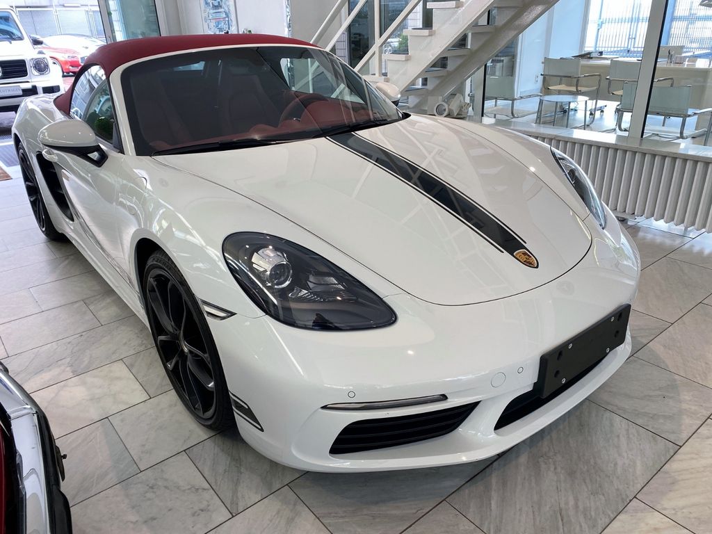 Porsche Boxster 2024