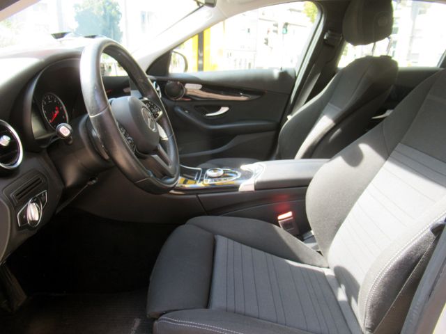 Mercedes-Benz C 220 2021