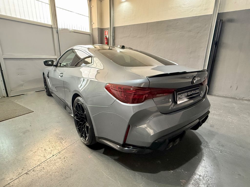 BMW M4 2024