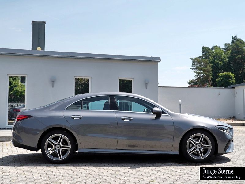 Mercedes-Benz CLA 180 2024