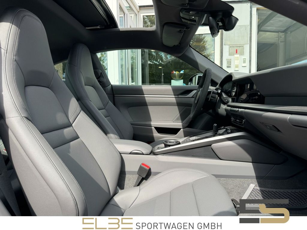 Porsche 992 2024